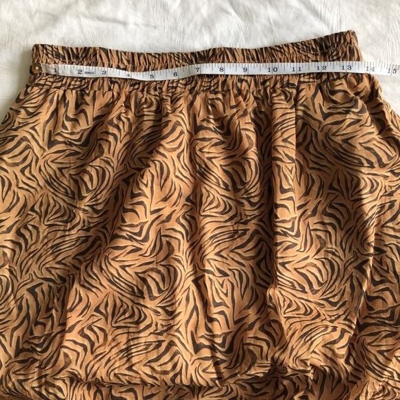 Charlie Holiday Whitney Printed Maxi Skirt - Picture 3 of 11